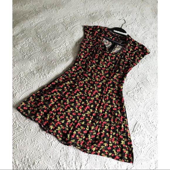 Vintage Dresses & Skirts - Vintage Babydoll Cherry Mini